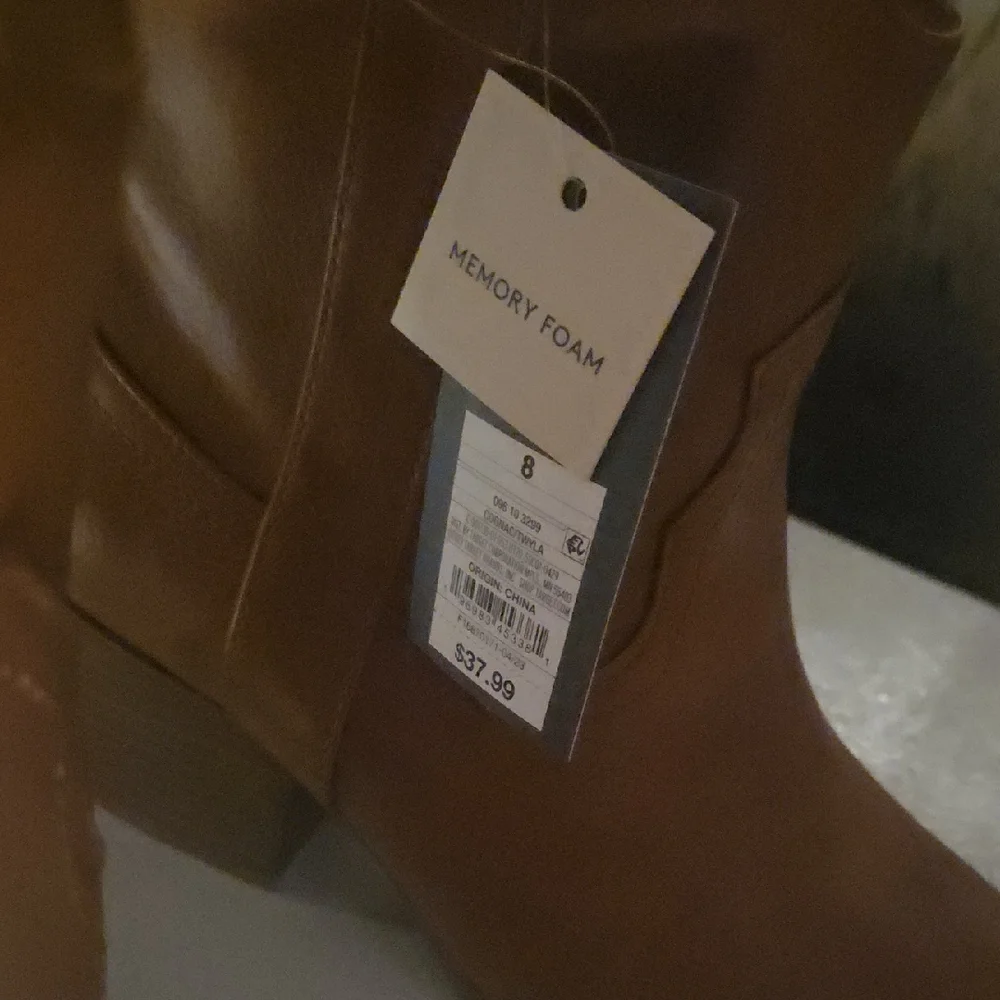 Universal Thread Tan Ankle Booties - Picture 4 of 4